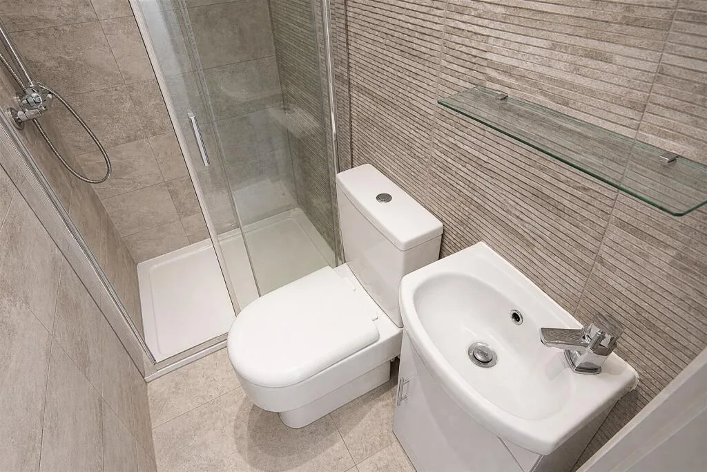 7 bedroom house for rent