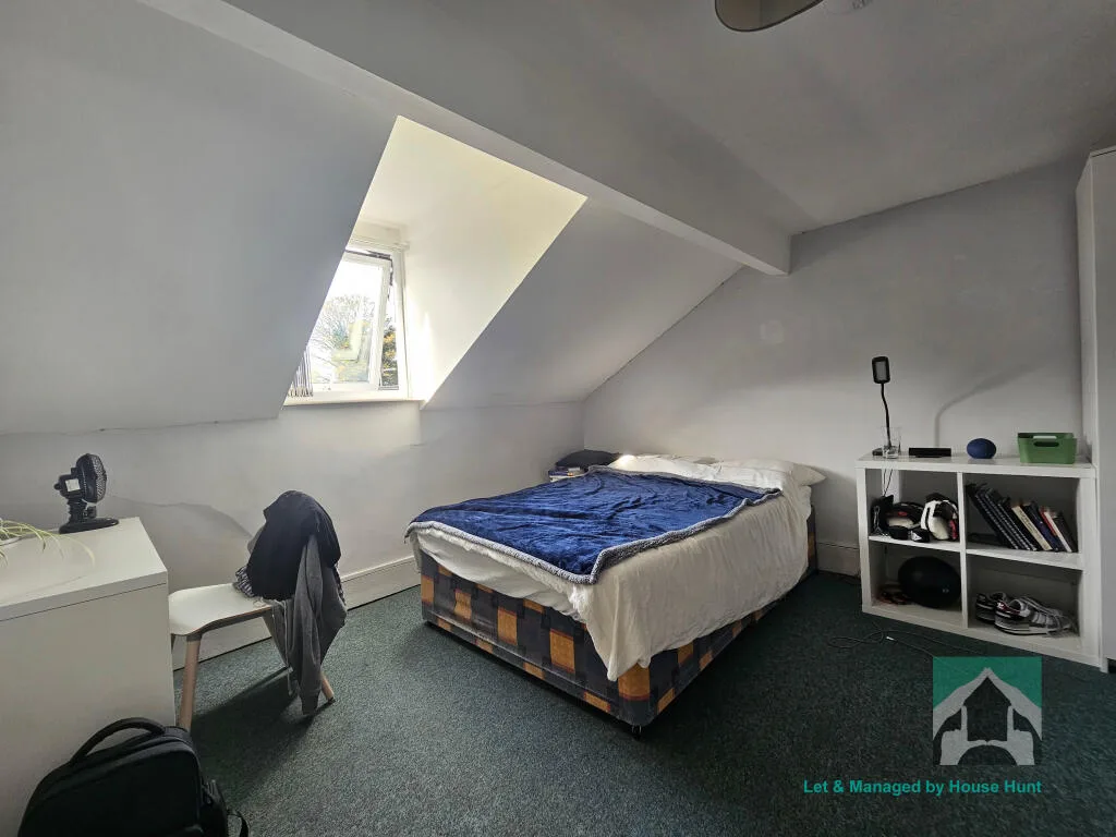 5 bedroom house for rent