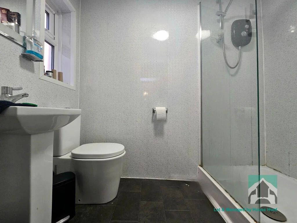 5 bedroom house for rent