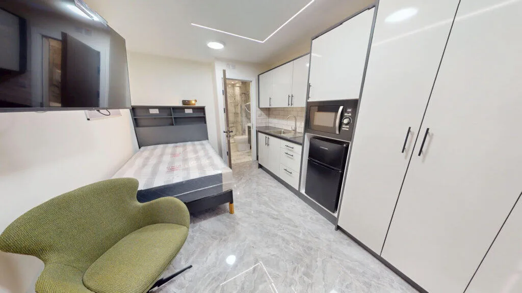 9 bedroom house for rent