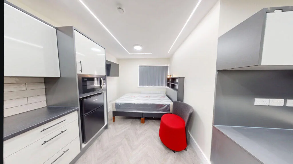 9 bedroom house for rent