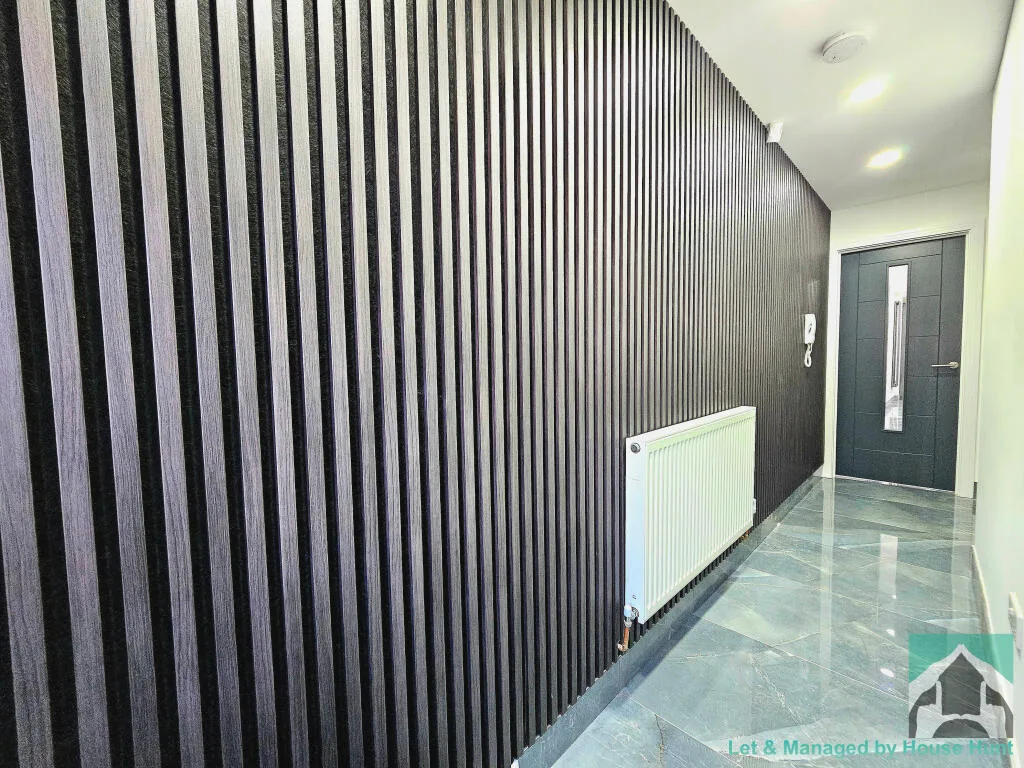 8 bedroom house for rent