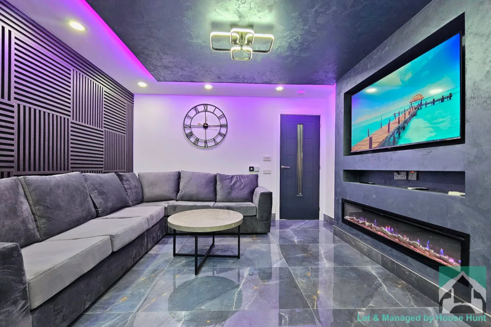 8 bedroom house for rent