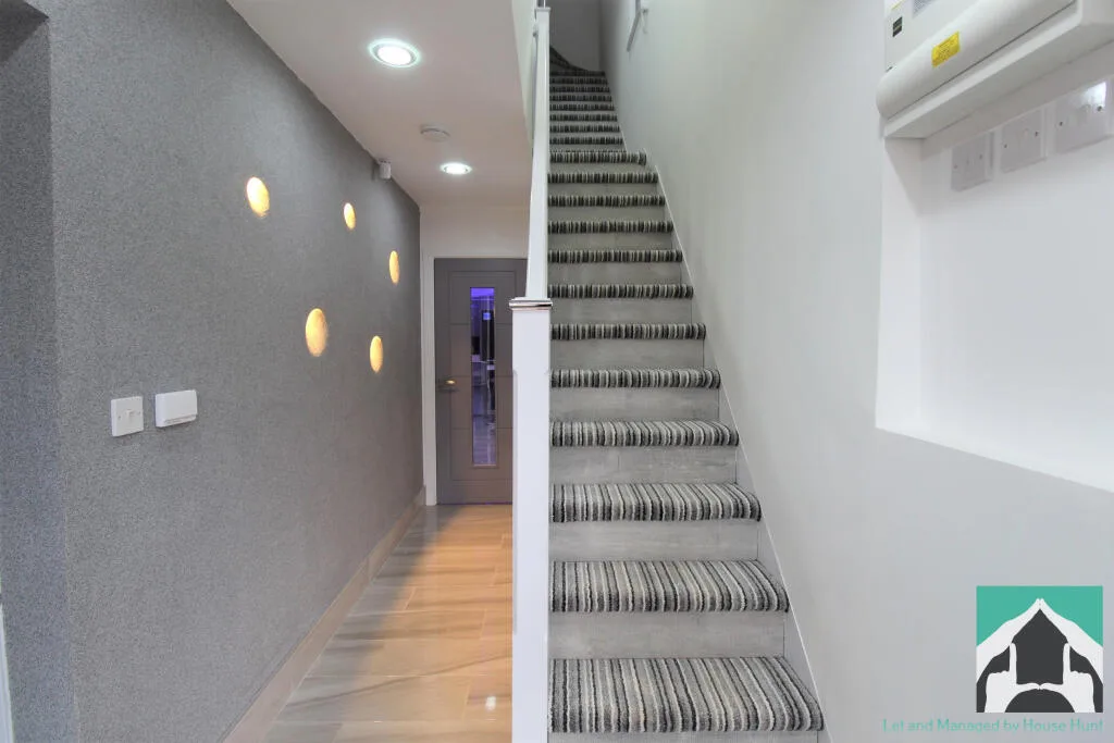 7 bedroom house for rent