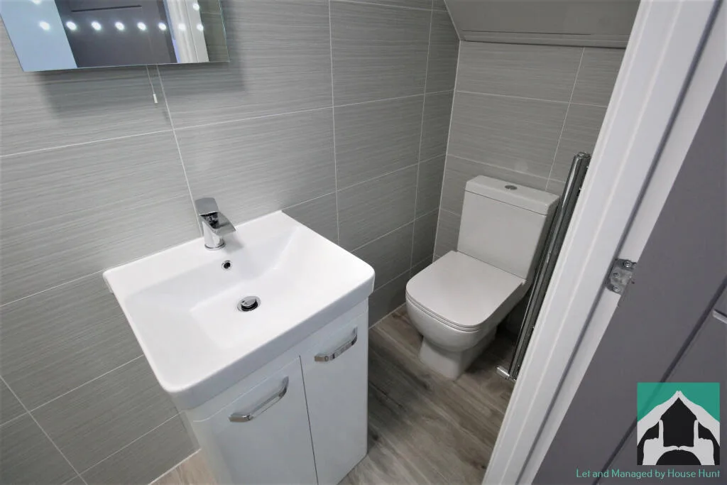 7 bedroom house for rent