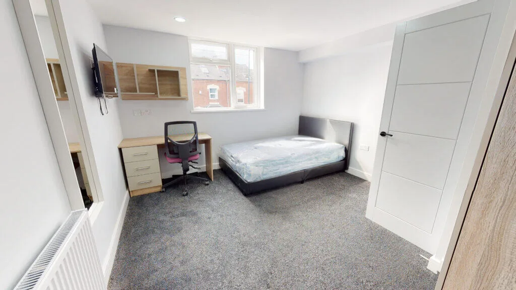 6 bedroom house for rent