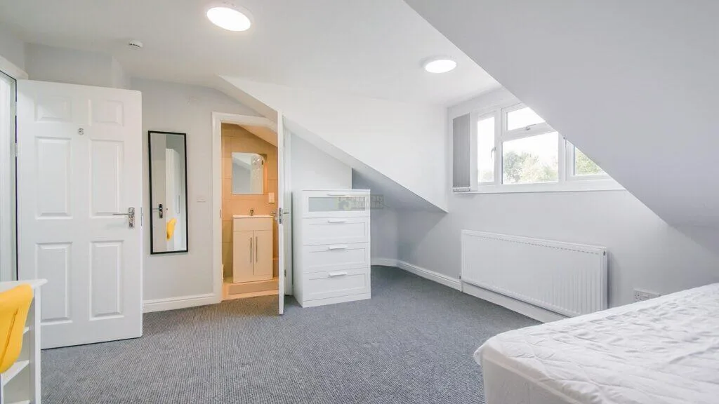 7 bedroom terraced house for rent