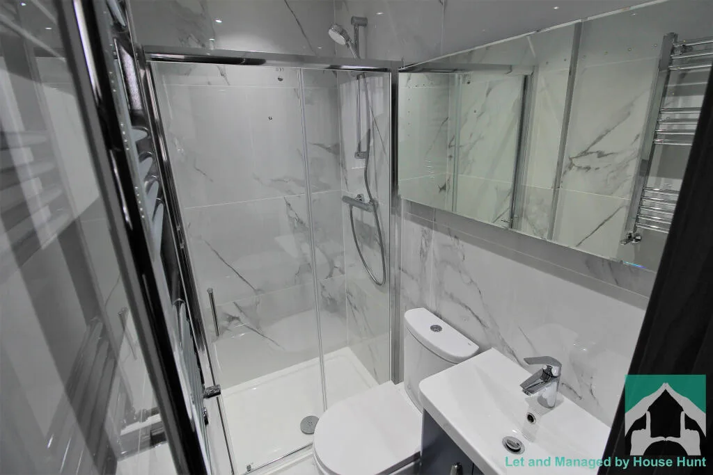 5 bedroom house for rent