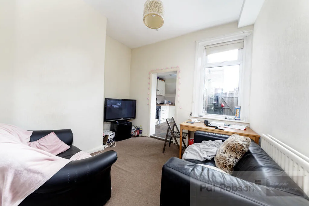 4 bedroom apartment for rent
