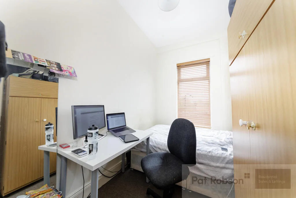 4 bedroom apartment for rent