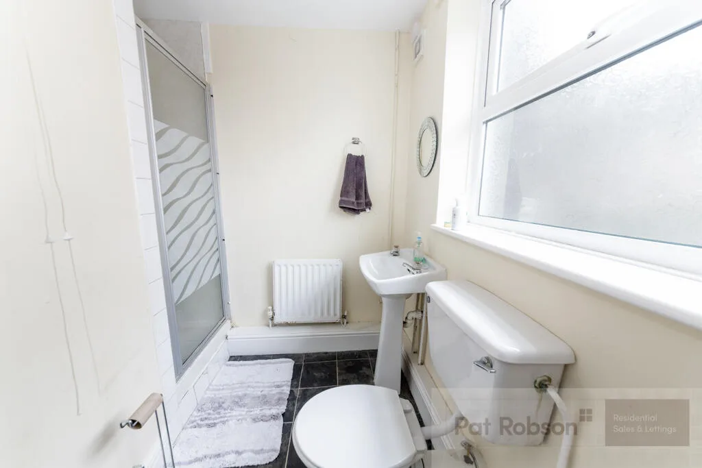 5 bedroom house for rent