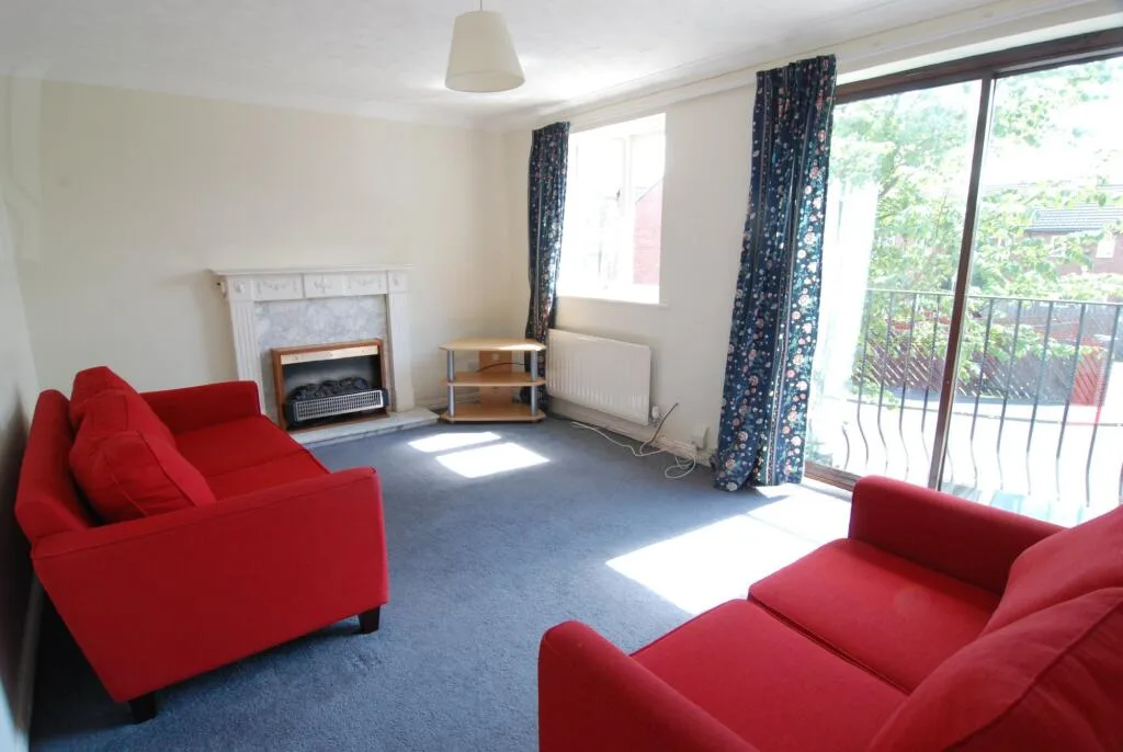 5 bedroom house for rent