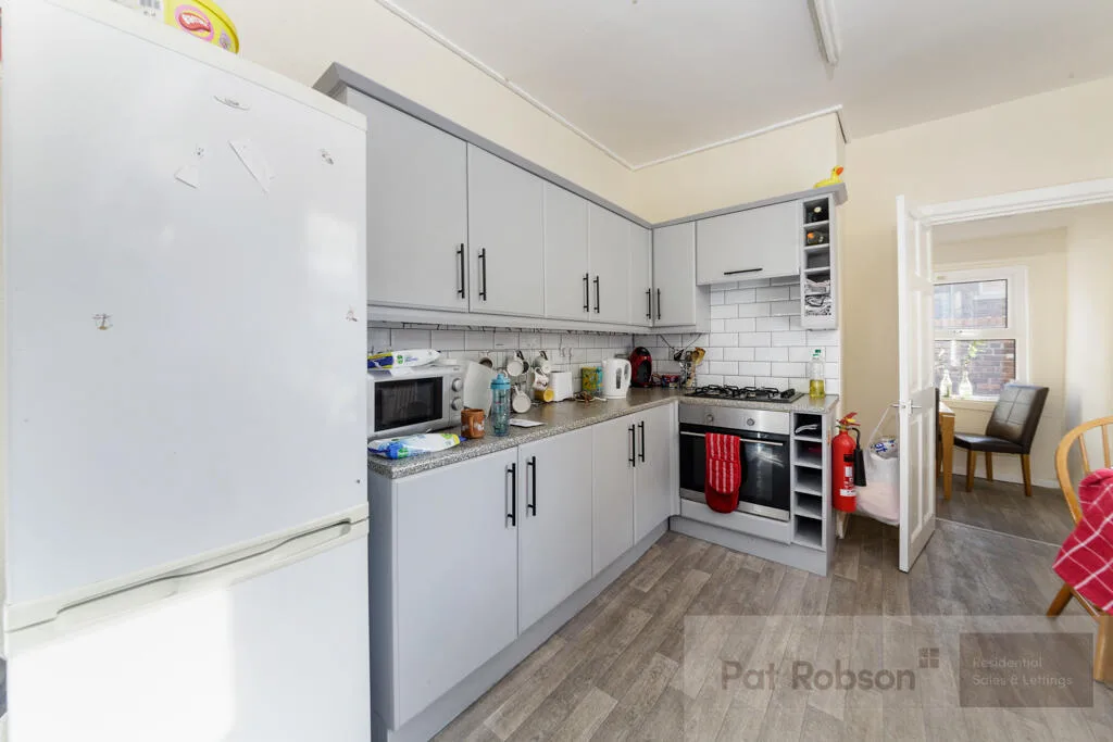 5 bedroom house for rent