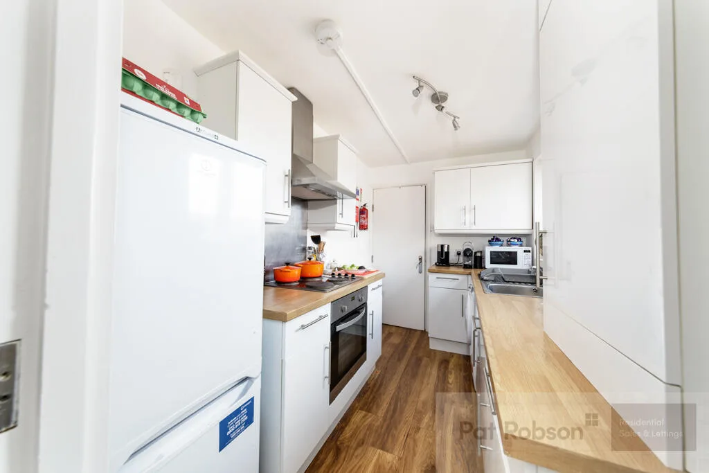 5 bedroom property for rent