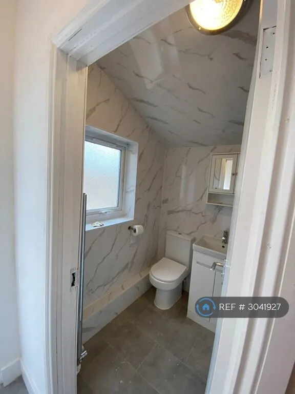 2 bedroom terraced house for rent