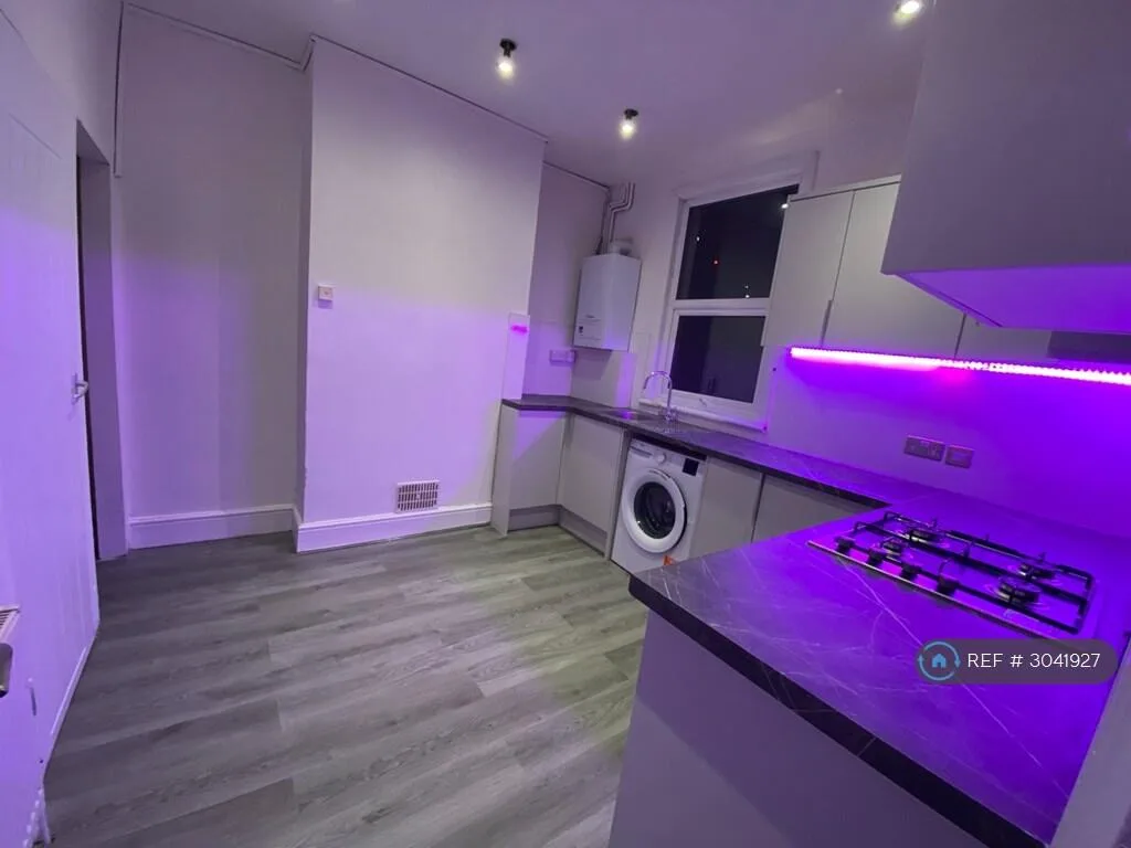 2 bedroom terraced house for rent