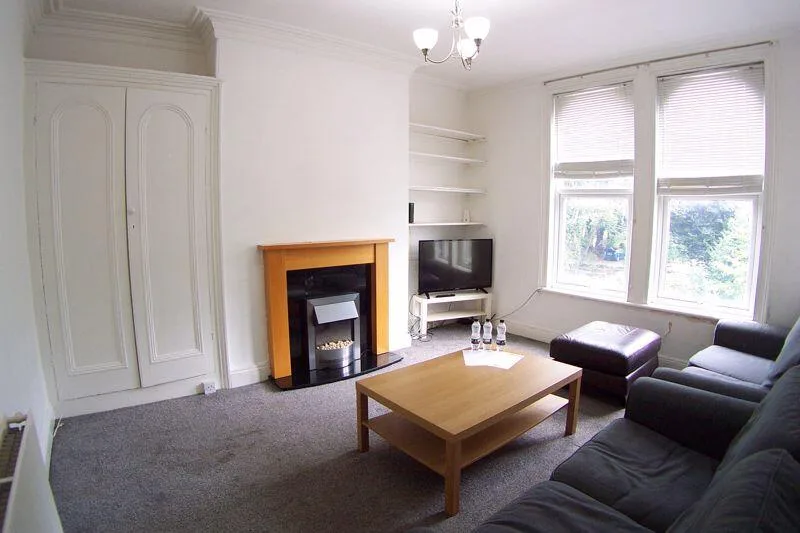 3 bedroom duplex for rent