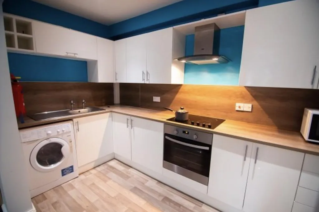 3 bedroom flat for rent