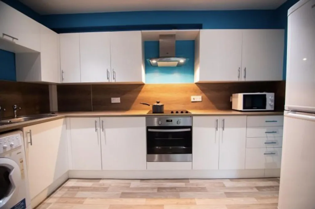 3 bedroom flat for rent