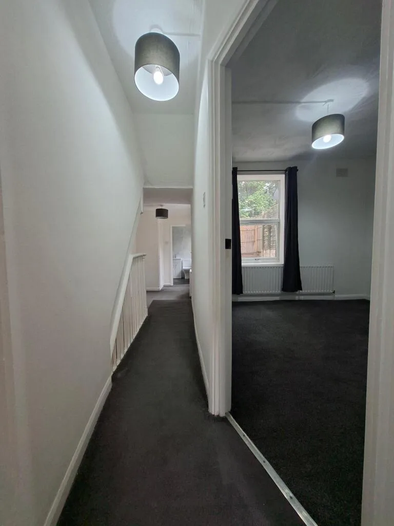 2 bedroom ground floor maisonette for rent