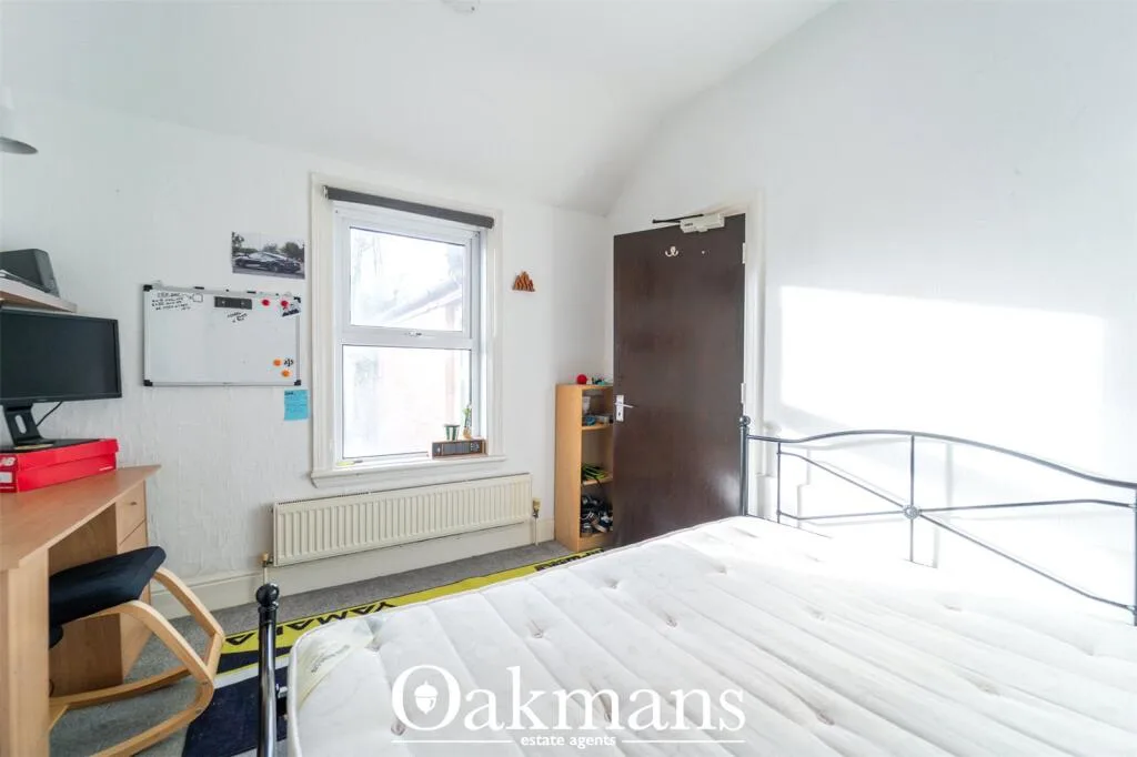 4 bedroom terraced house for rent