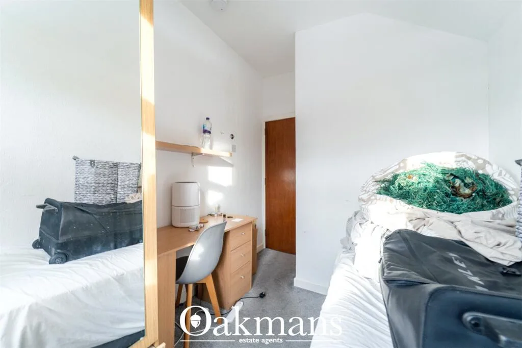 4 bedroom terraced house for rent