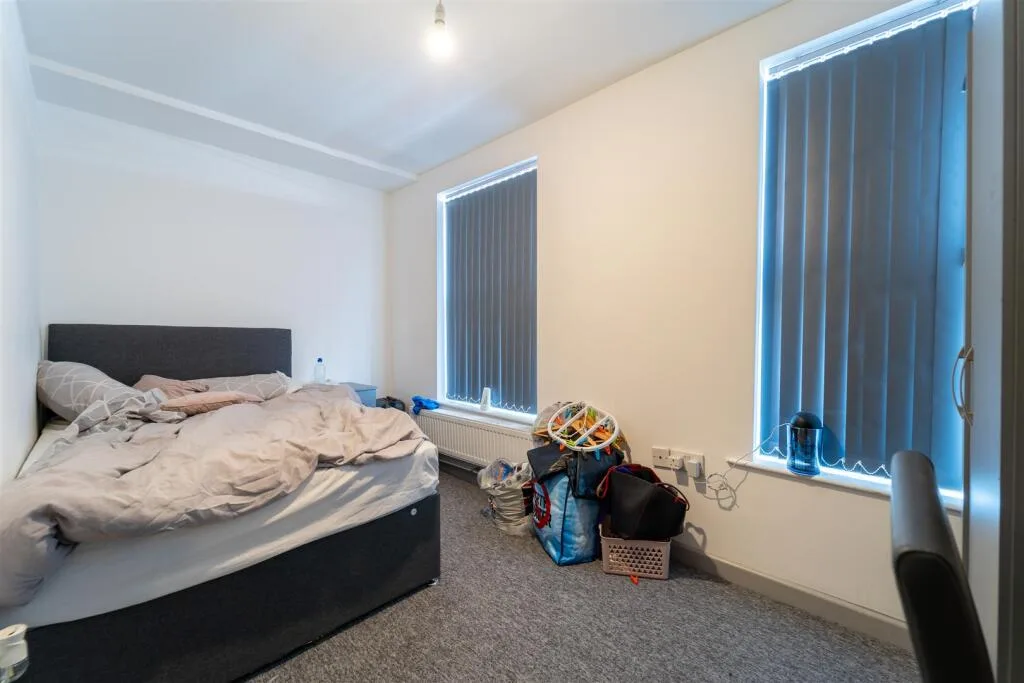 5 bedroom house for rent