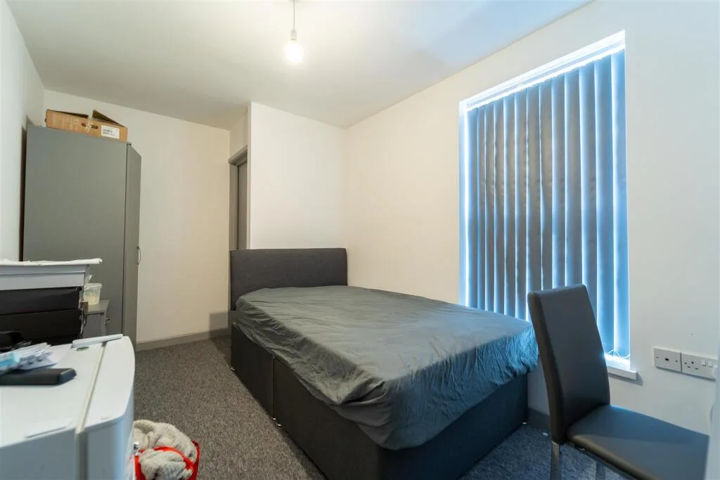 5 bedroom house for rent