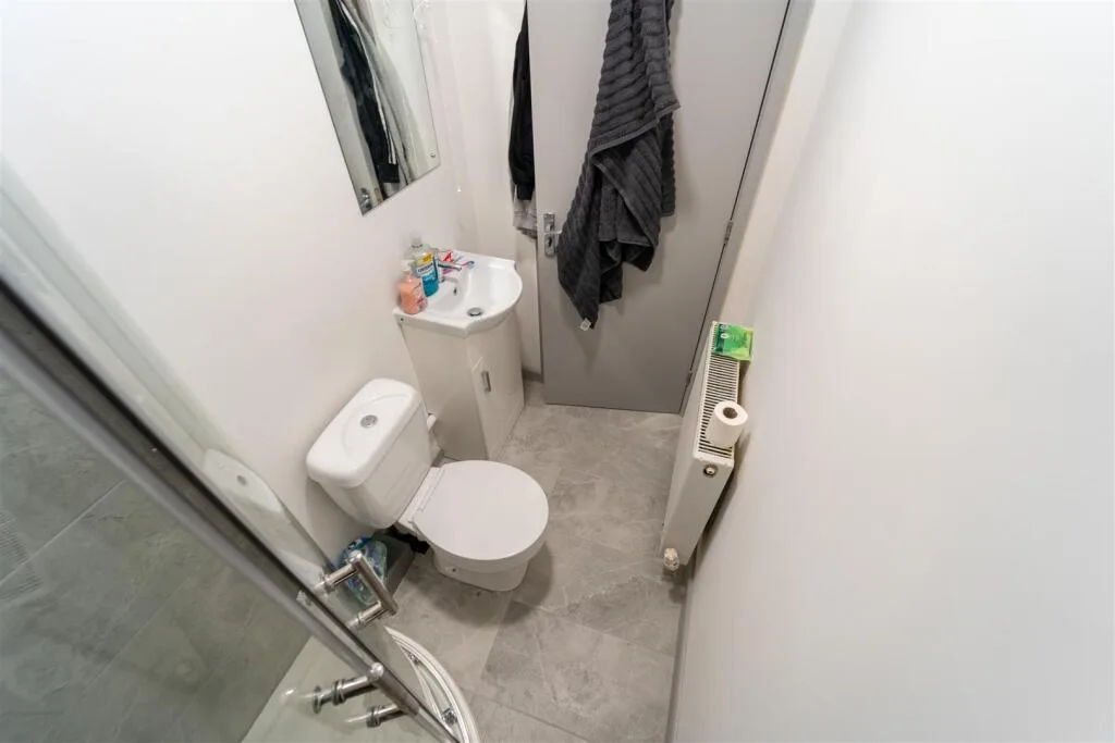 5 bedroom house for rent