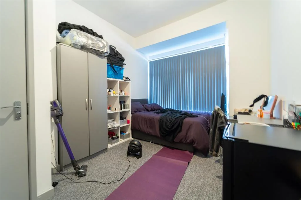 5 bedroom house for rent
