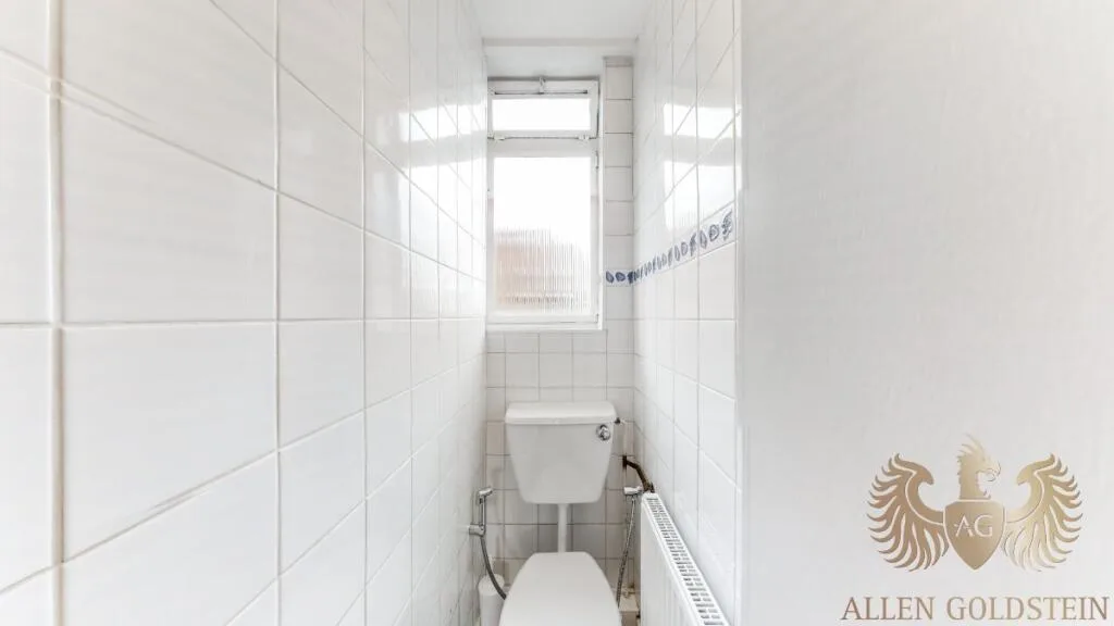 4 bedroom maisonette for rent