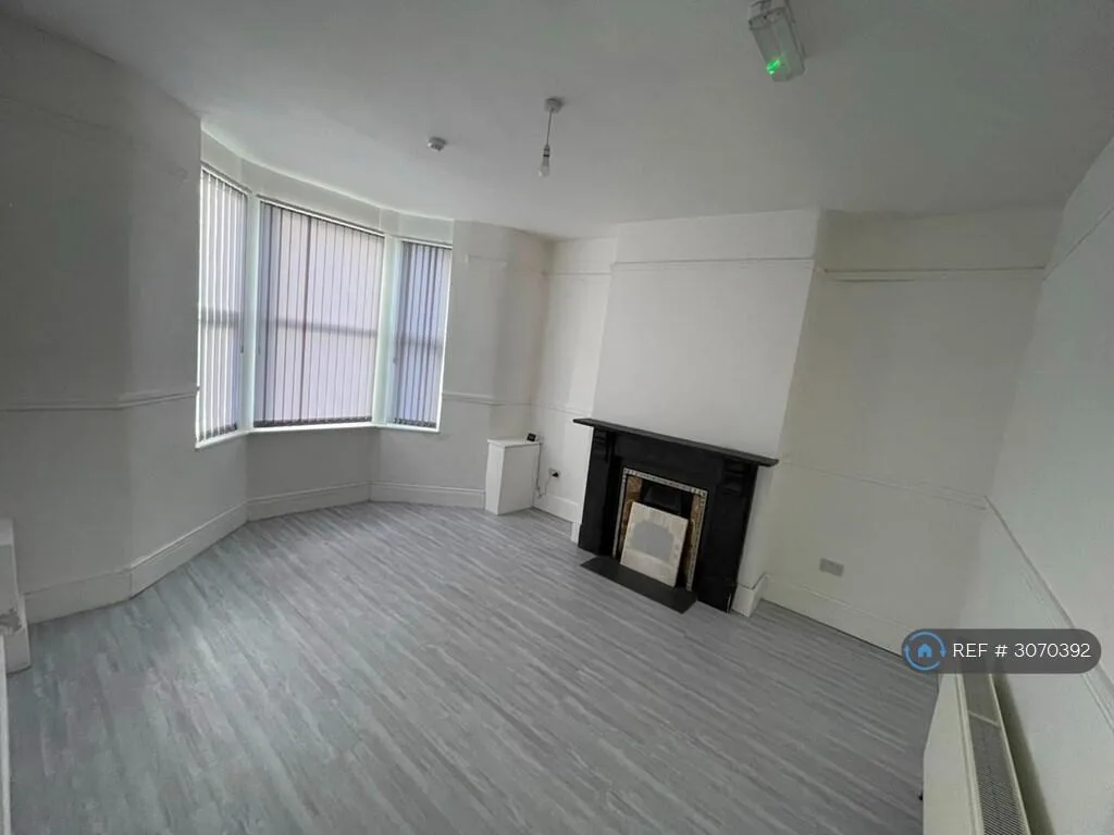 4 bedroom terraced house for rent