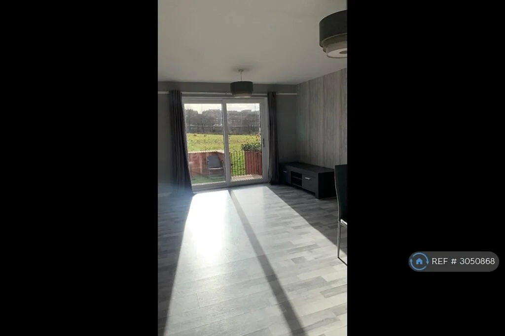 2 bedroom maisonette for rent
