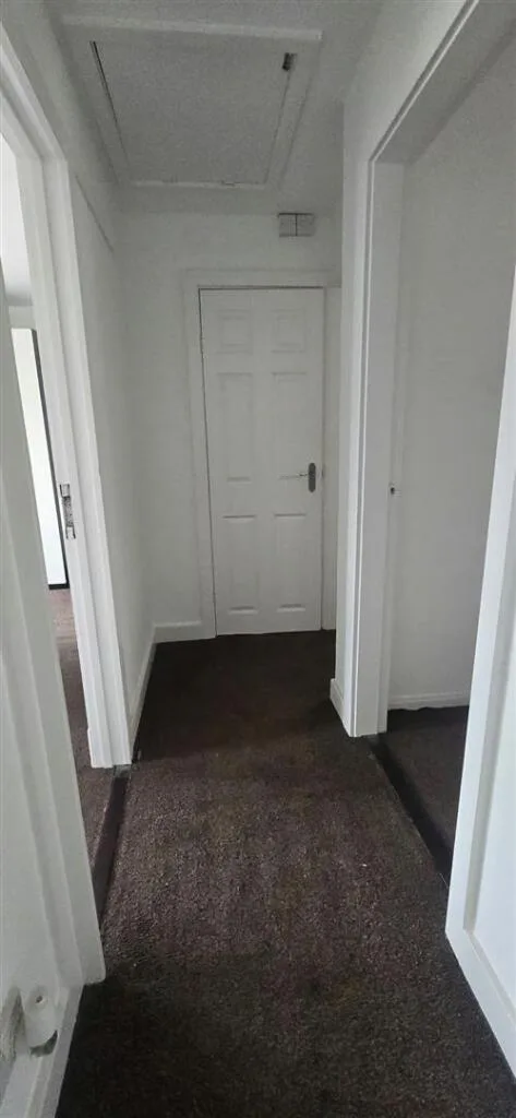 3 bedroom semi-detached house for rent
