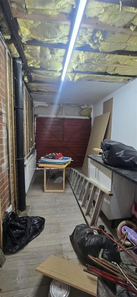 3 bedroom semi-detached house for rent