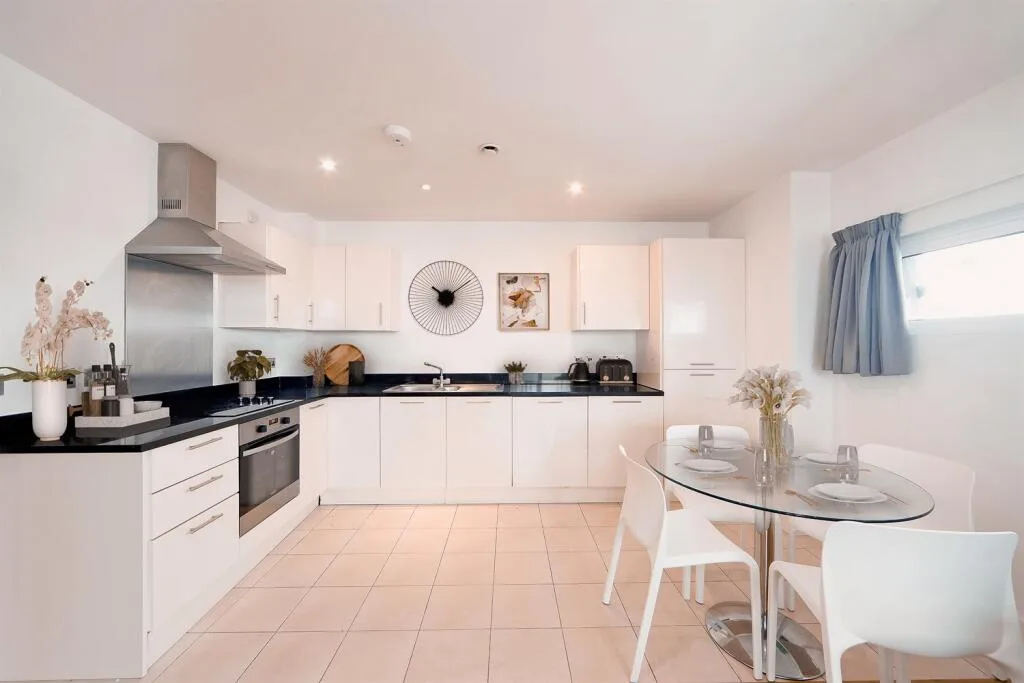 3 bedroom flat for rent