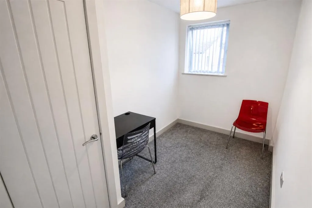 7 bedroom house for rent