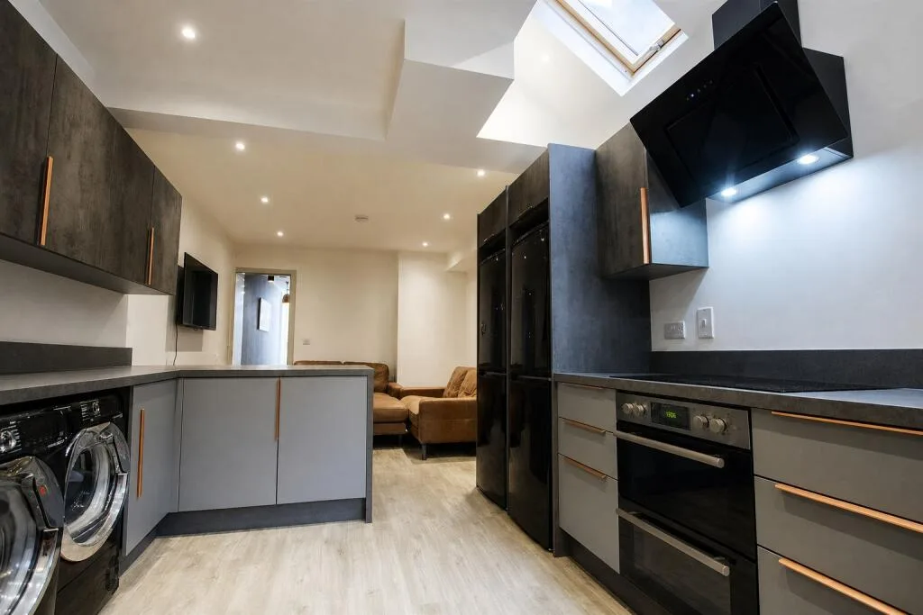 7 bedroom house for rent