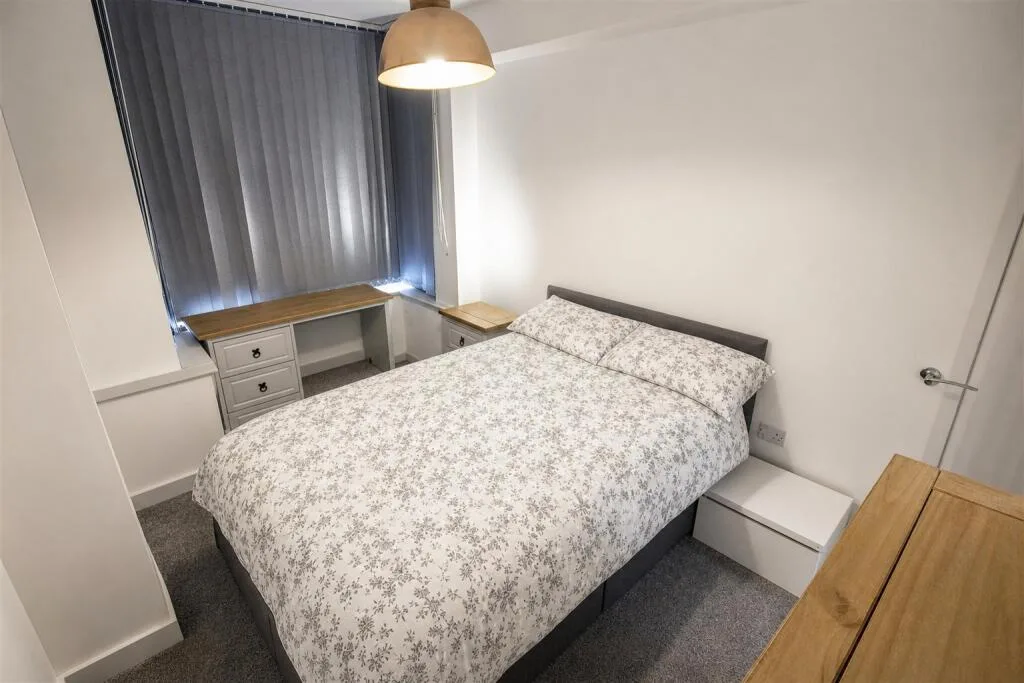 7 bedroom house for rent