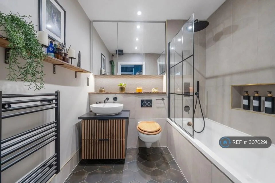 2 bedroom flat for rent