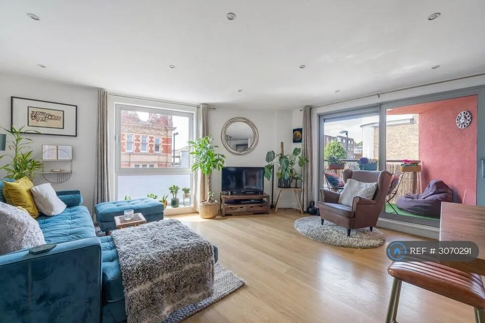 2 bedroom flat for rent
