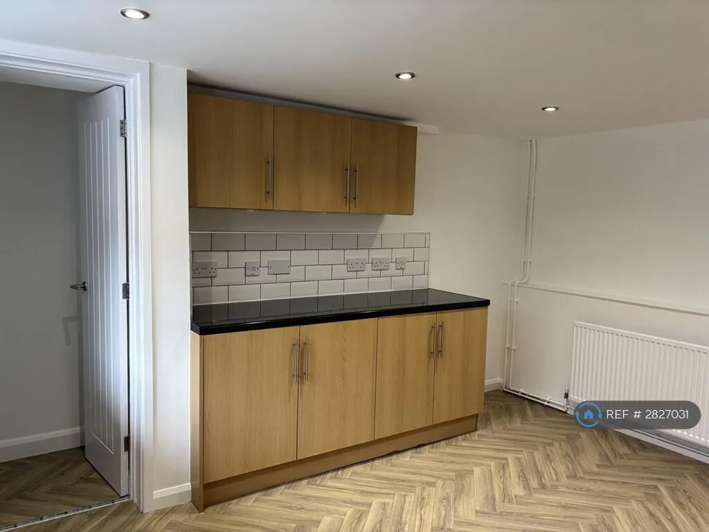 2 bedroom terraced house for rent