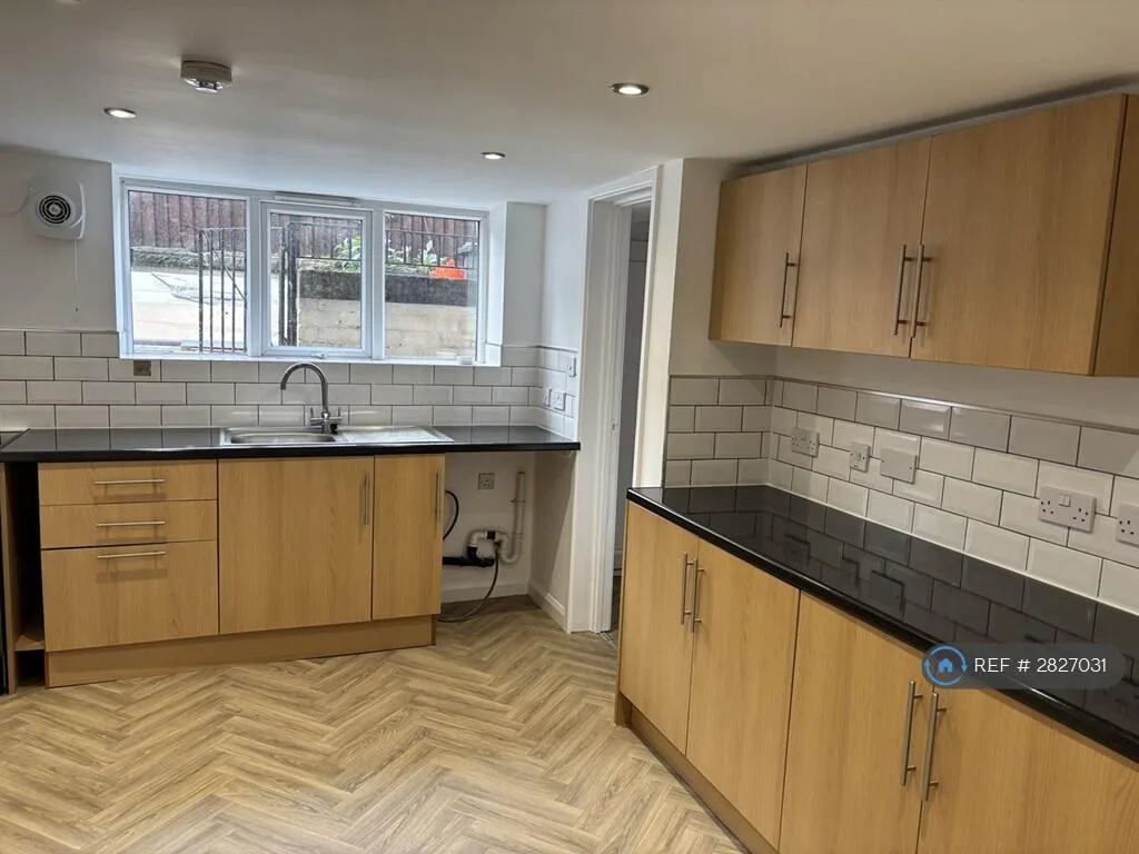 2 bedroom terraced house for rent