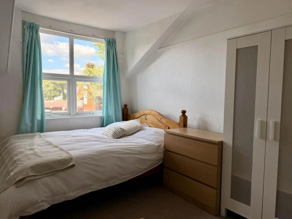 7 bedroom house for rent