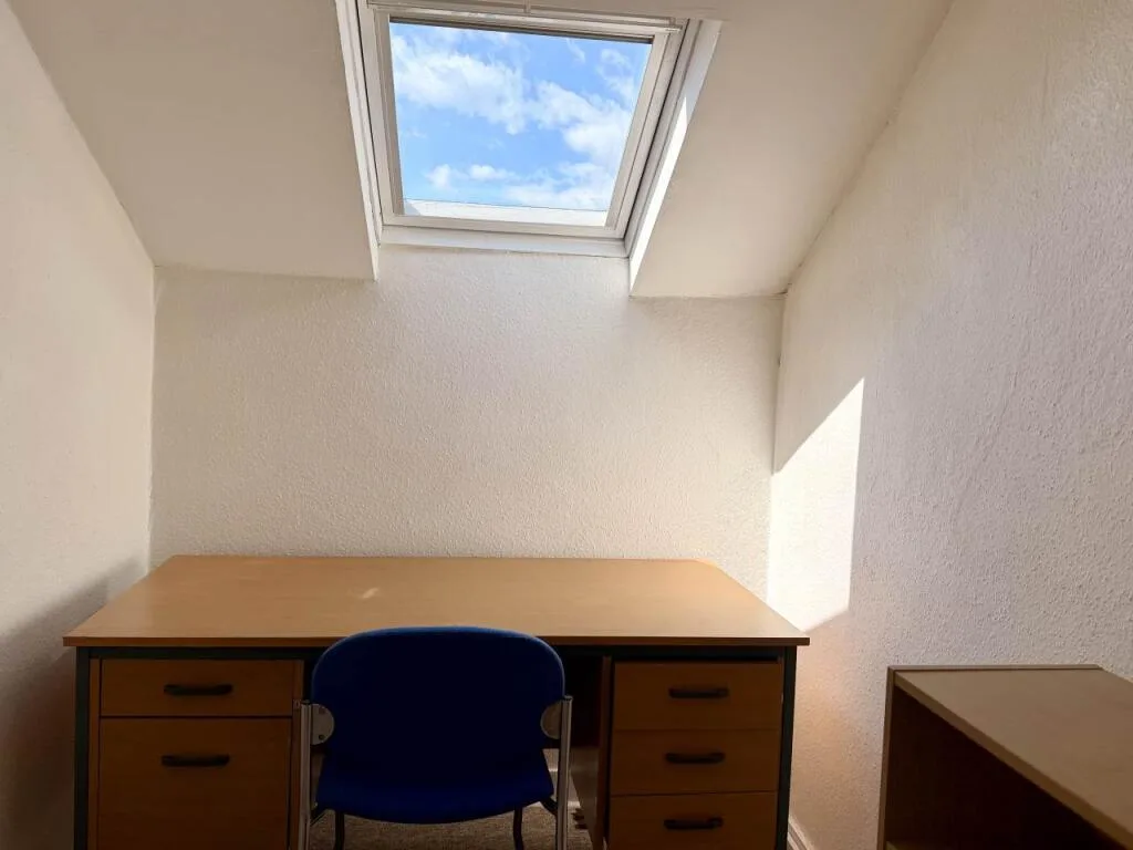 7 bedroom house for rent