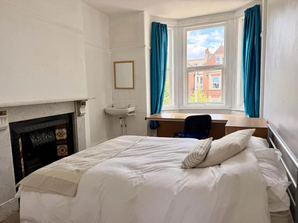 7 bedroom house for rent