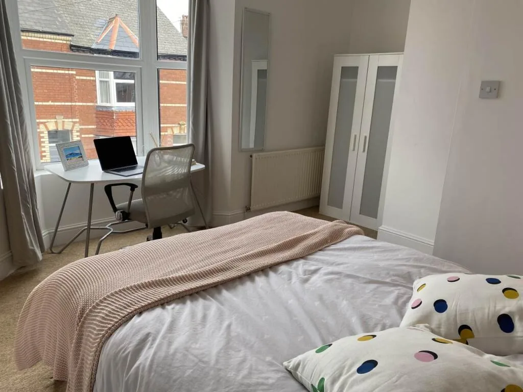 5 bedroom house for rent