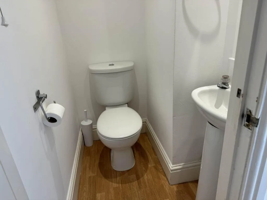 5 bedroom house for rent