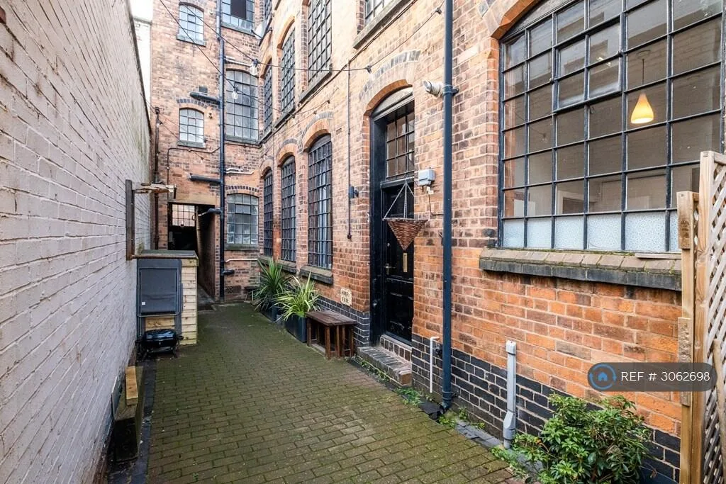 3 bedroom terraced house for rent