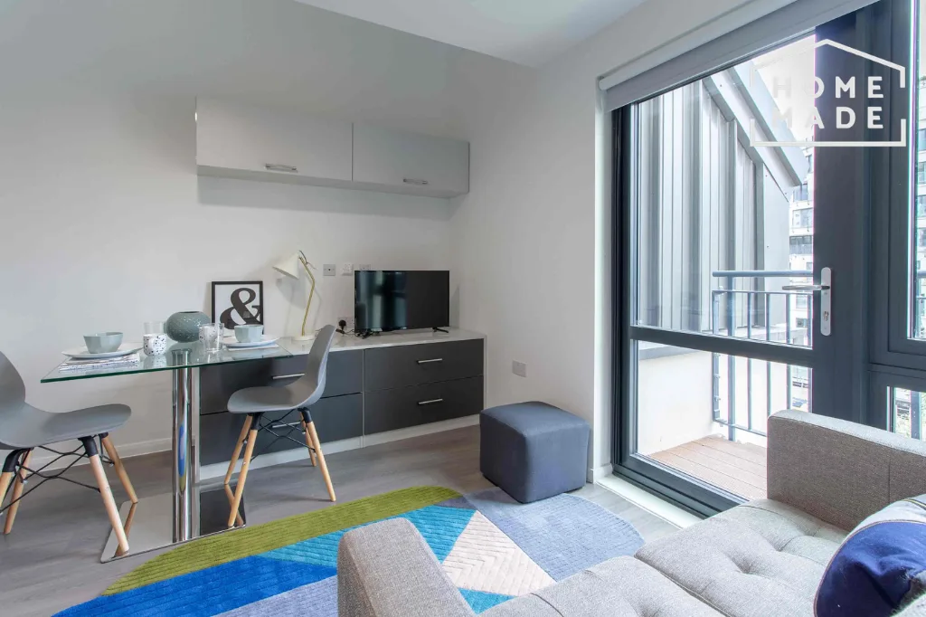 Studio flat for rent